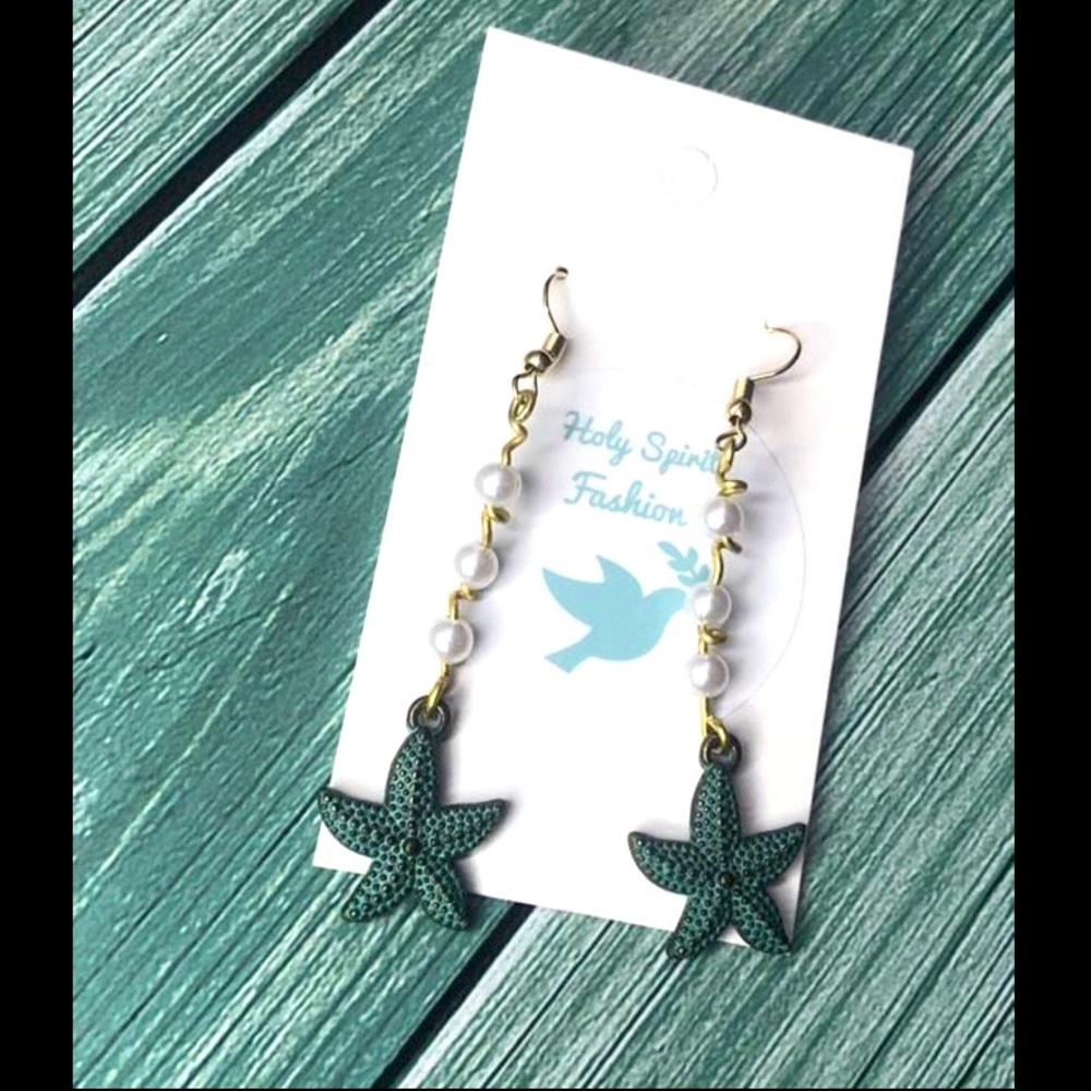 Dahlia Starfish Earrings